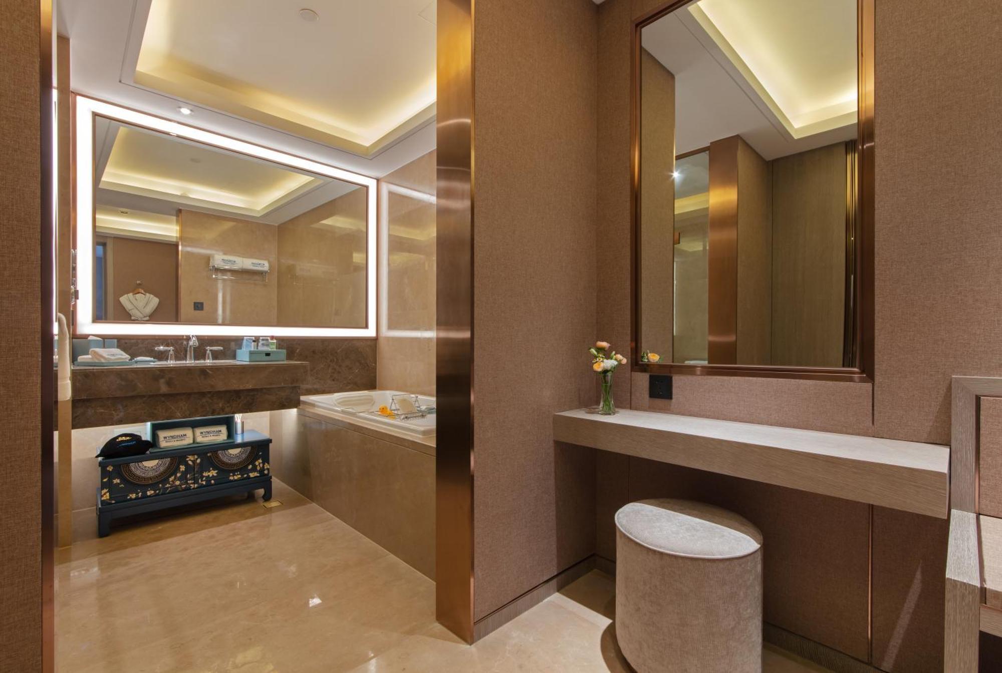 Kunming Huiyue Wyndham Hotel Exteriér fotografie